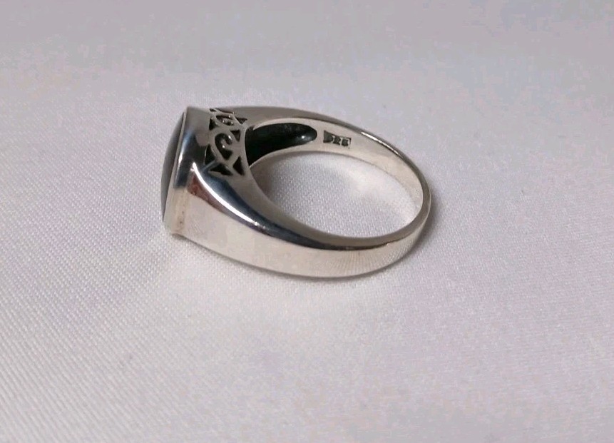 Sterling Silver Ring 925 Black Glass Cabochon – Size 7