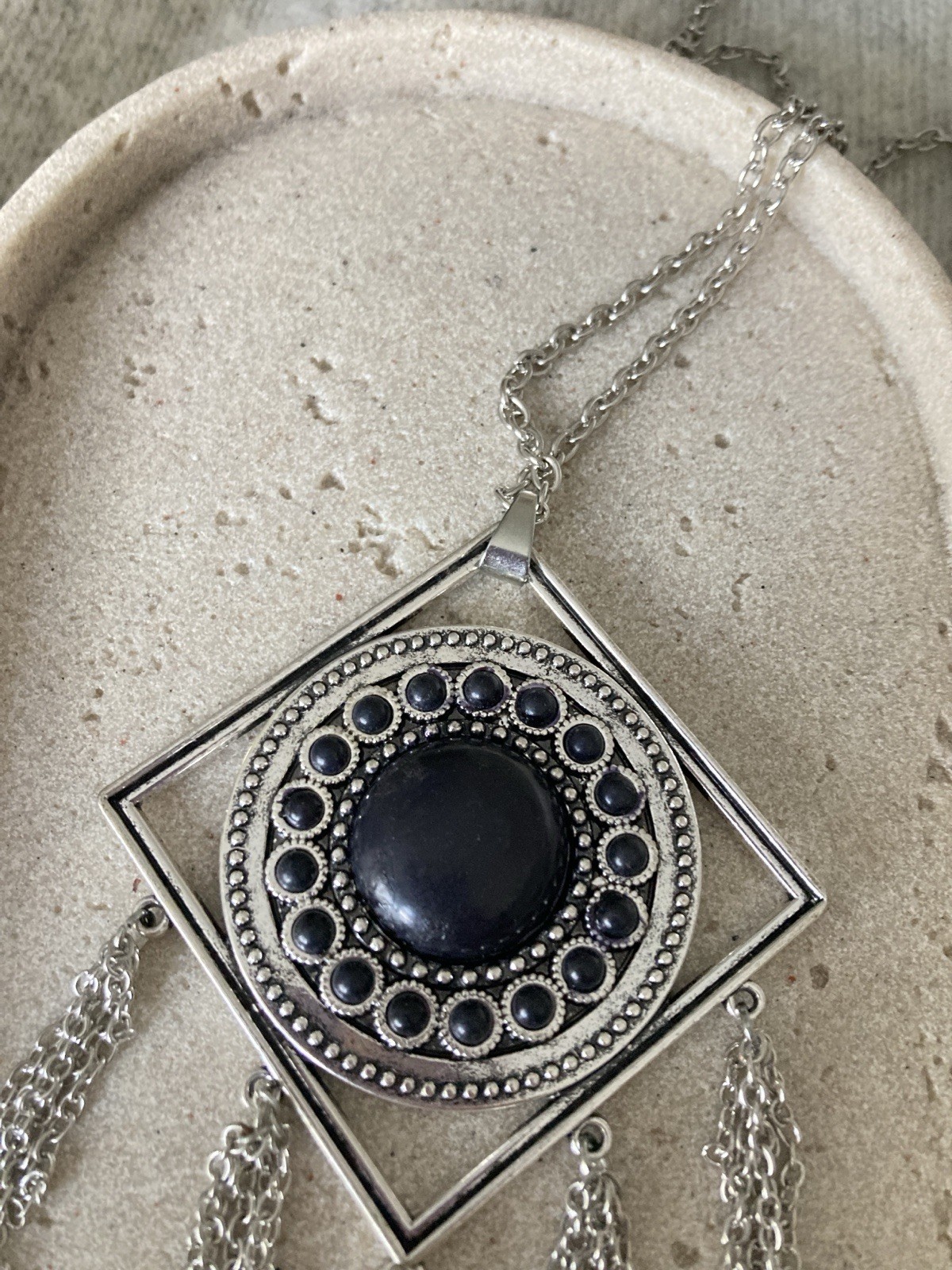 Silver Tone Black Cabochon Boho Pendant Necklace Chain Tassel Fringe Gothic
