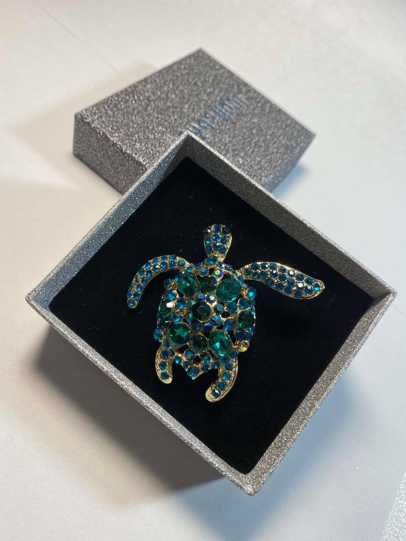 Wuli&baby Green Rhinestone Turtle Brooches Women Men Sea Turtle Animal