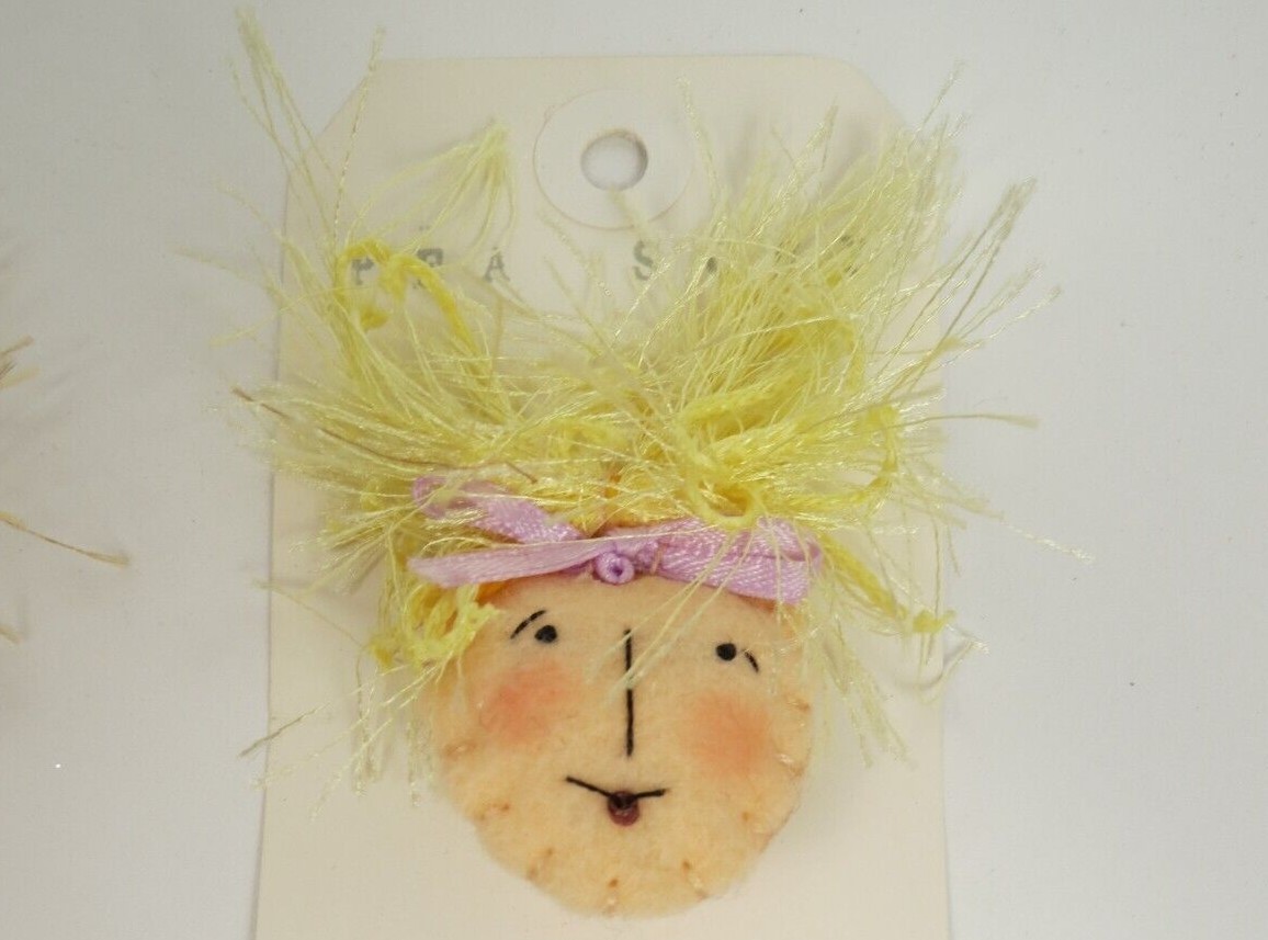 Nicole Golden Pea Soup Wool Felt Brooch True Beauty Varied Ribbon Hair Whimsical