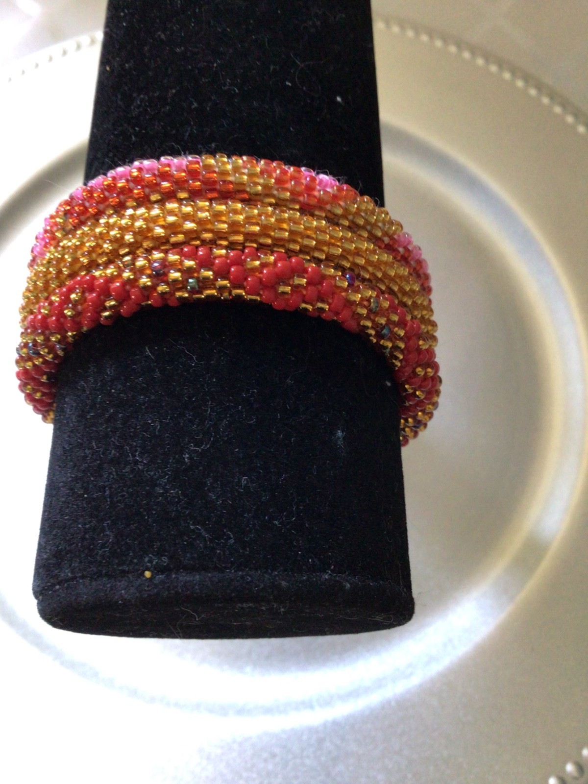 RED & GOLD 7″ ROLL ON SASHKA BRACELETS, 3 PCS