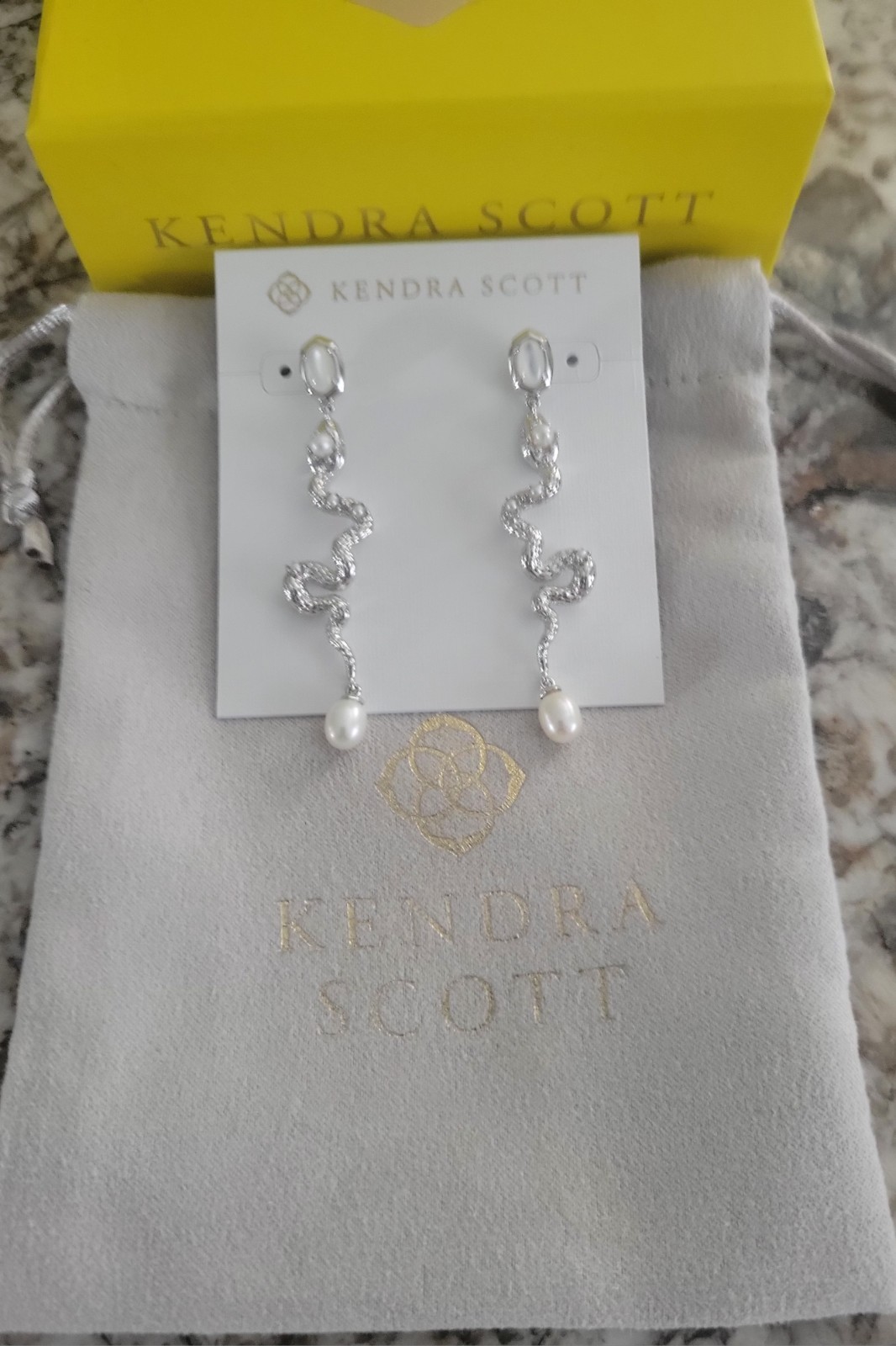 Kendra Scott Lyle Snake Linear Earrings Silver Ivory Mother Of Pearl NWT $98 BOX