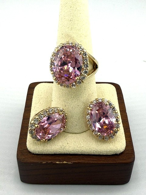 Pink and Gold Colored Ring and Earrings set – Size 8