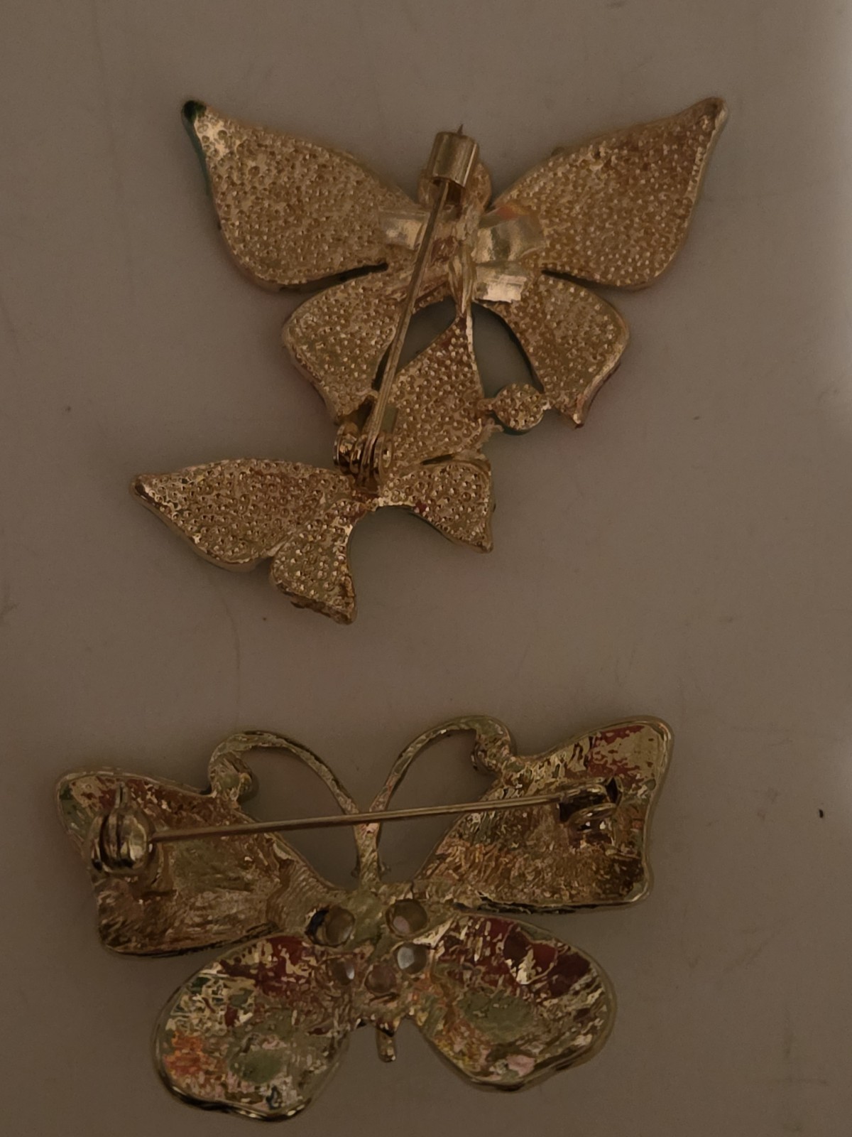 Beautiful Multicolor Rhinestone Butterfly Brooch Pin Lot P2-111-1