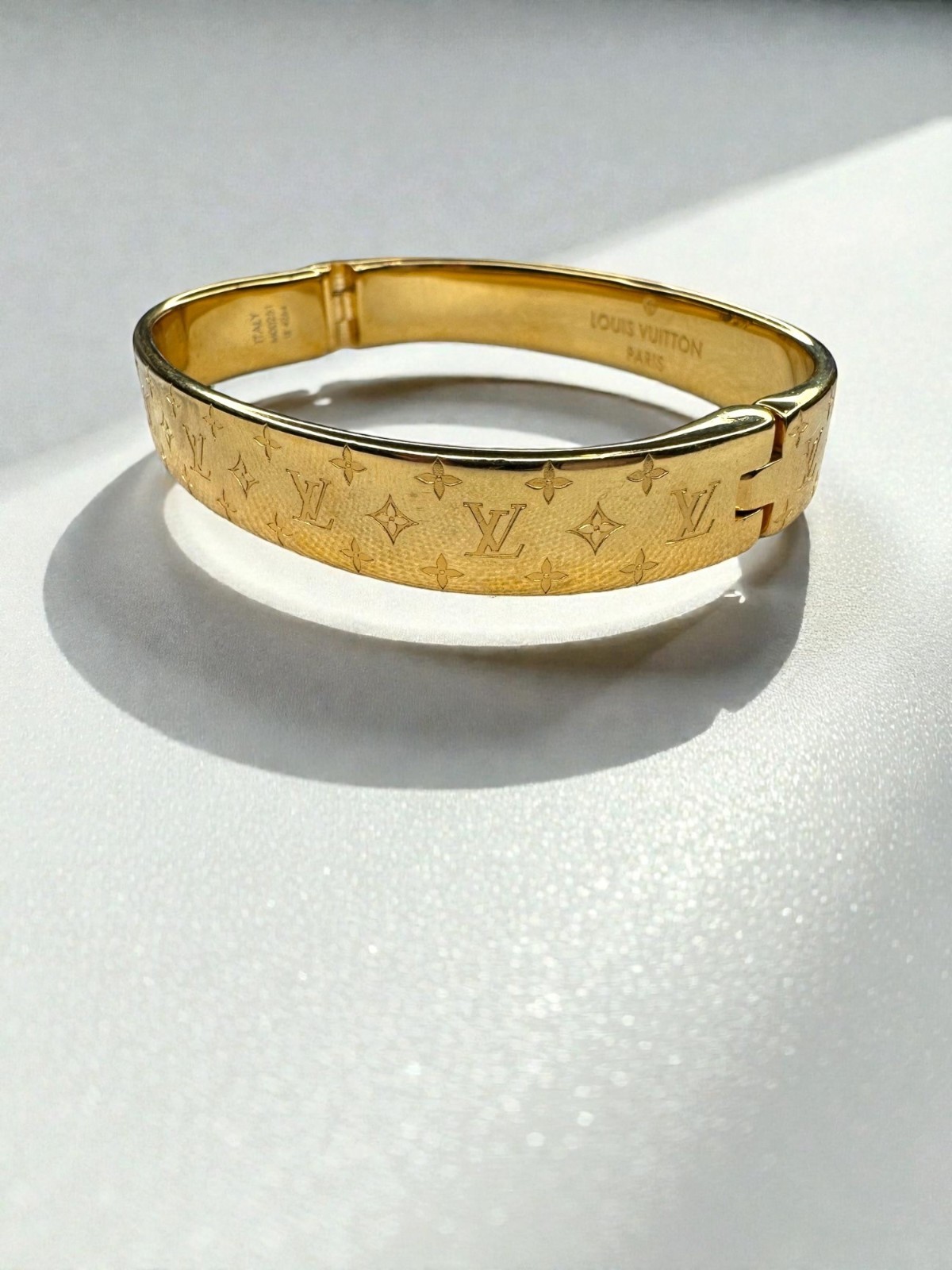 Louis Vuitton Nanogram Monogram Bangle Bracelet M00251 LE4264 Gold Tone