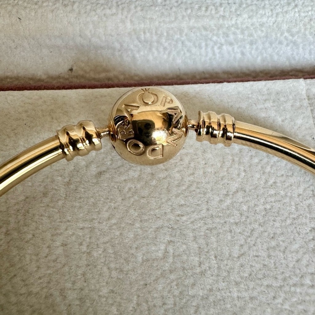 NEW❗️100% Authentic Pandora 14K Solid Gold Bangle Bracelet 6.7 Inches