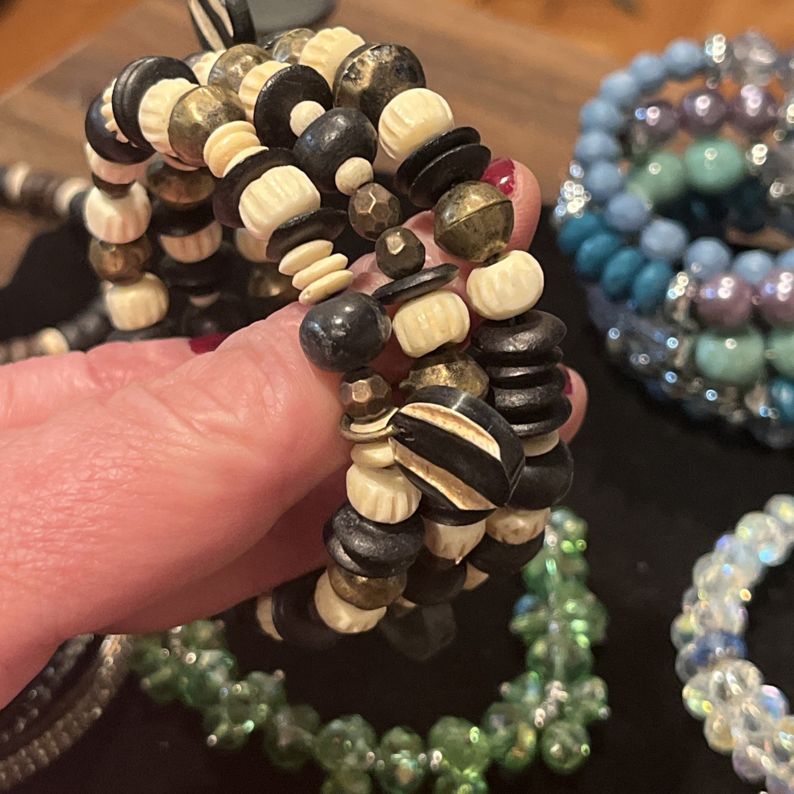 Women’s Beaded bracelets Lot 10 Piece Set Mixed Materials Multicolor Fashion