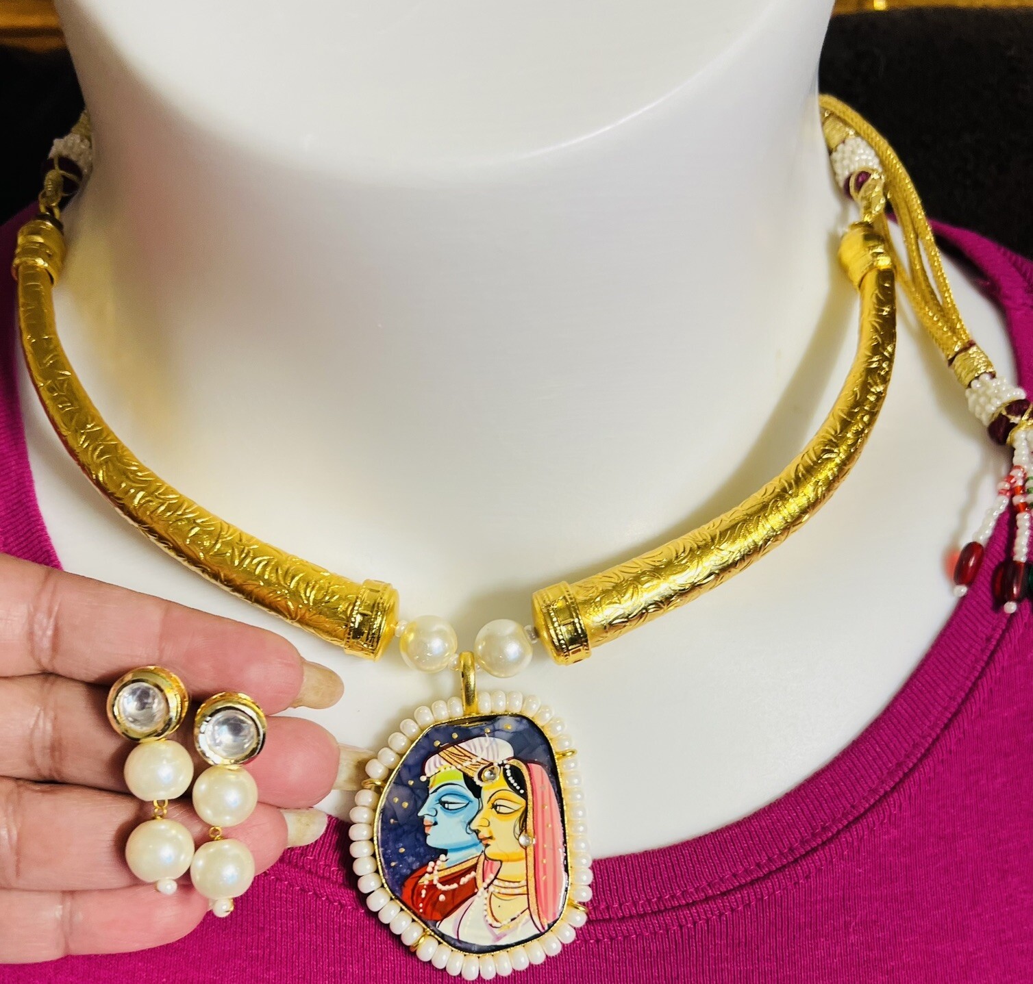 India mughal Queen lady Hand Painted Stone long Necklace Golden kundan Earrings