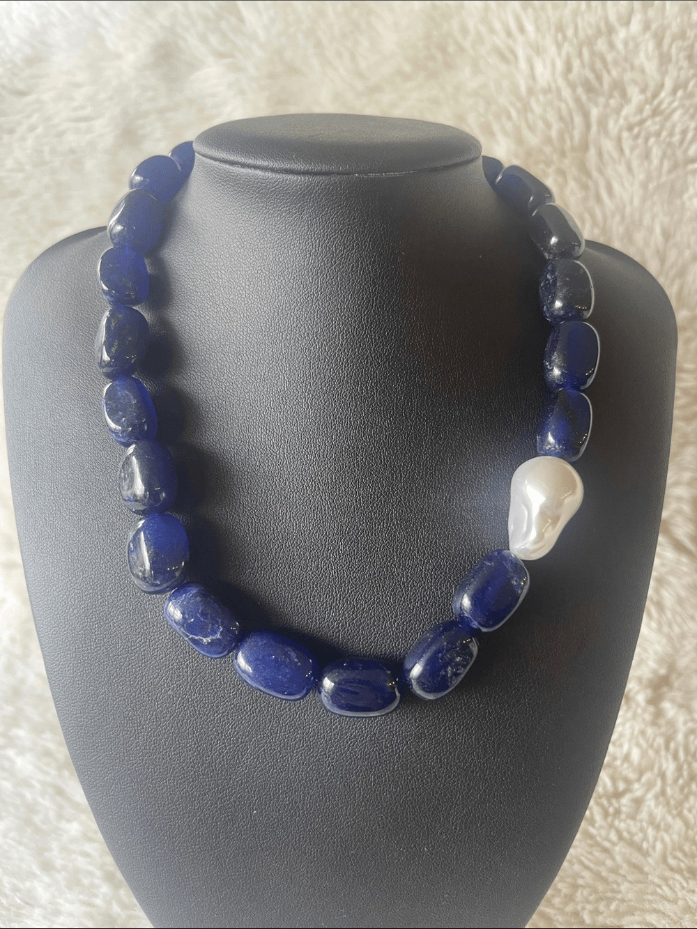 Navy Beaded Necklace – MM-01622
