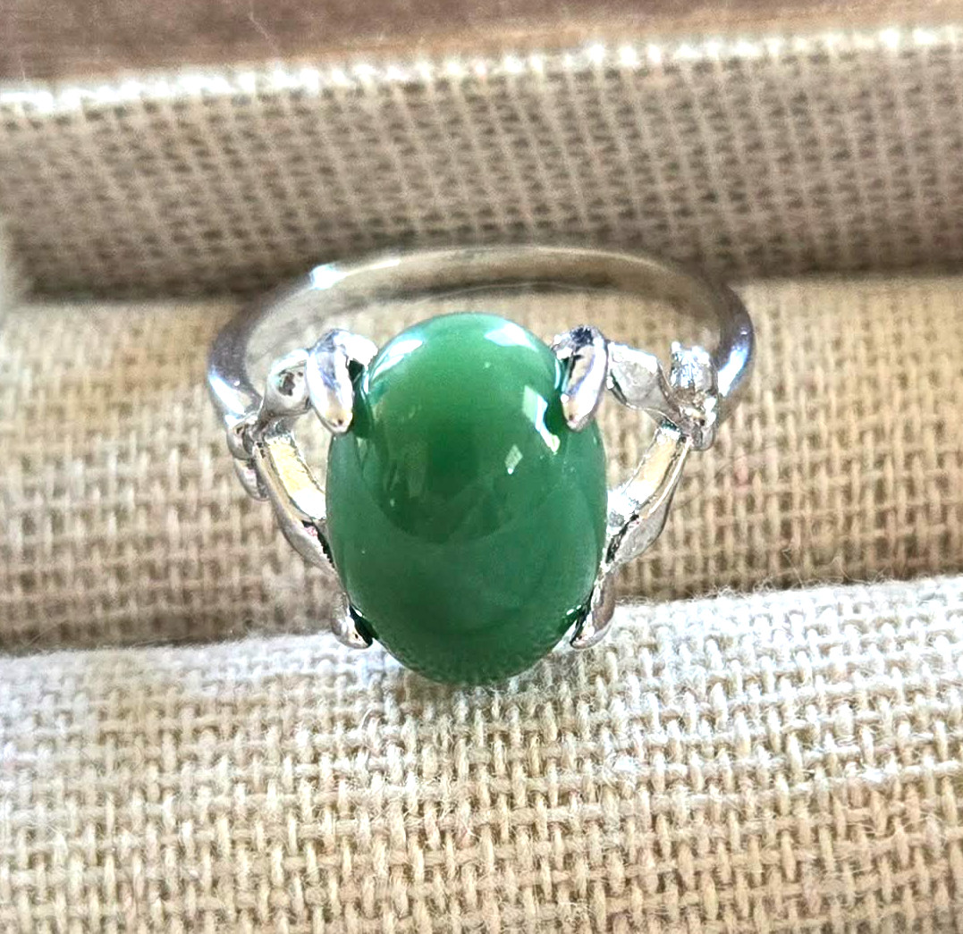 Jade Ring Acrylic Simulated Size 7.5 Next Day Shipping