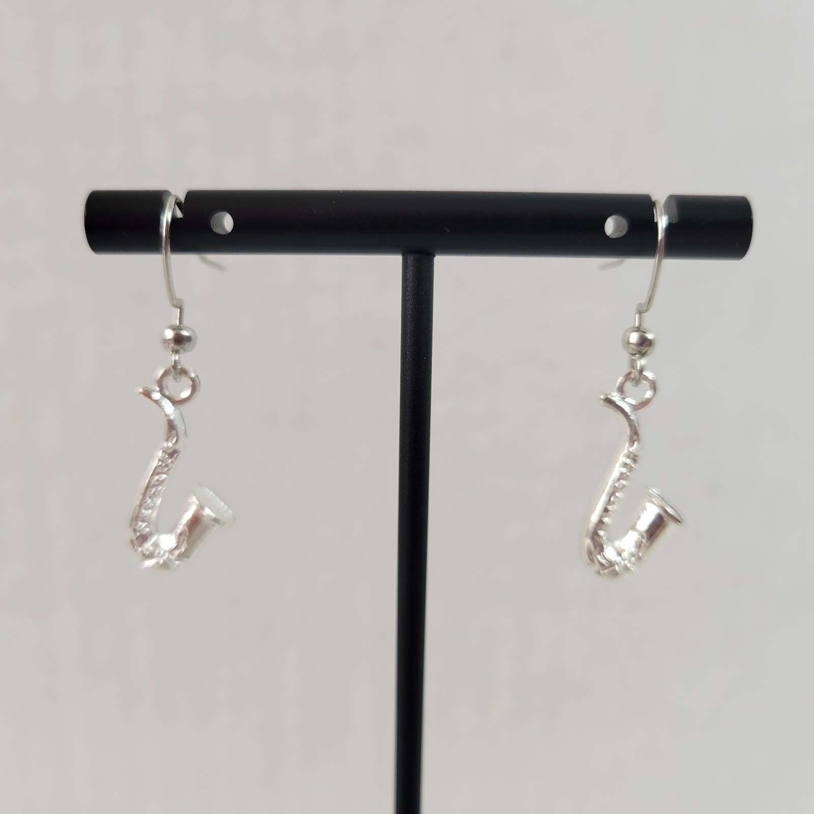 Women Saxophone Dangle Earrings Silver Tone Alloy Music Lover Jazz Musician Gift