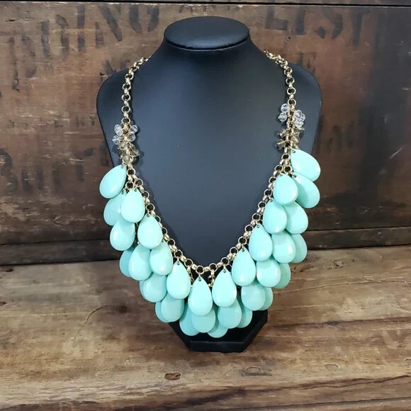Costume Jewelry – Statement Necklace – Up to 24 Inches – Aqua Green