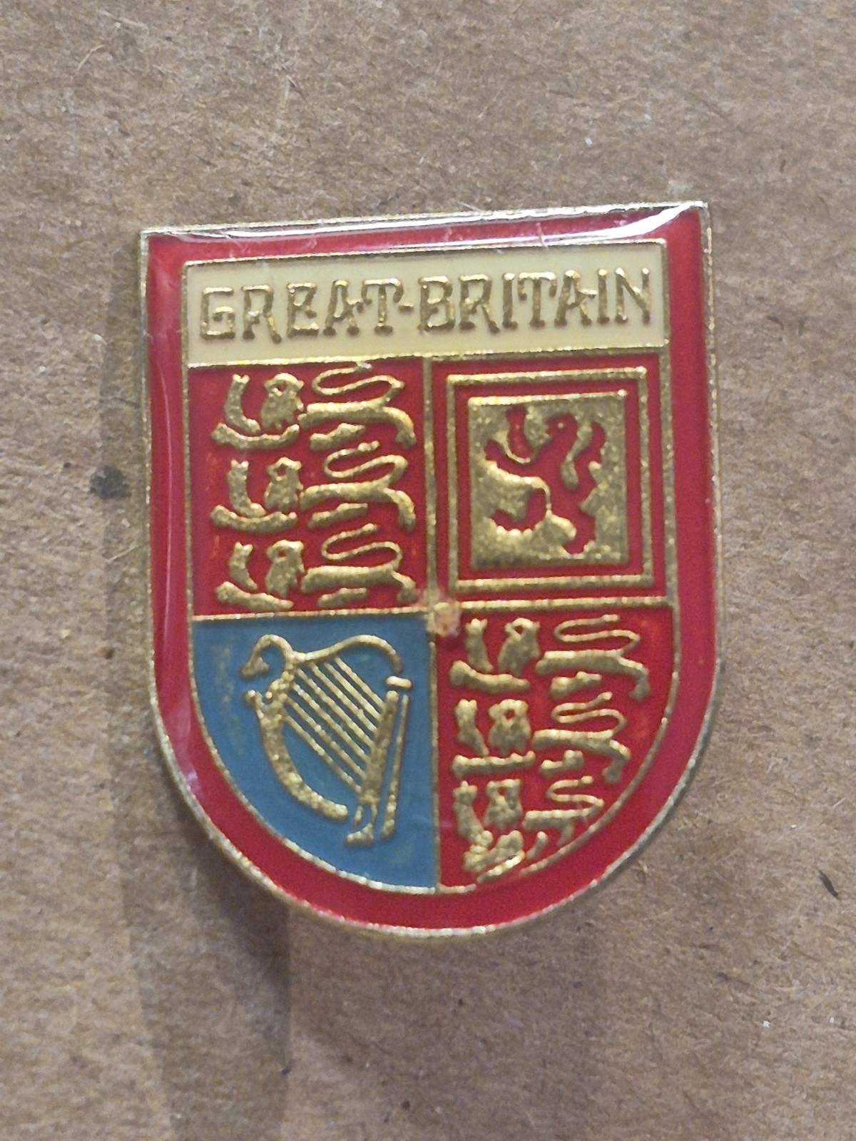 Great Britain Royal Standard Pin Badge JP1015