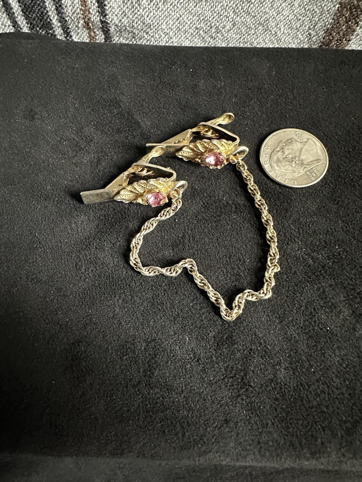 Vintage Sweater clip