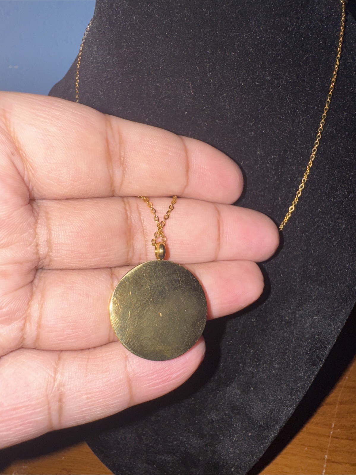 Women’s Pendant Set
