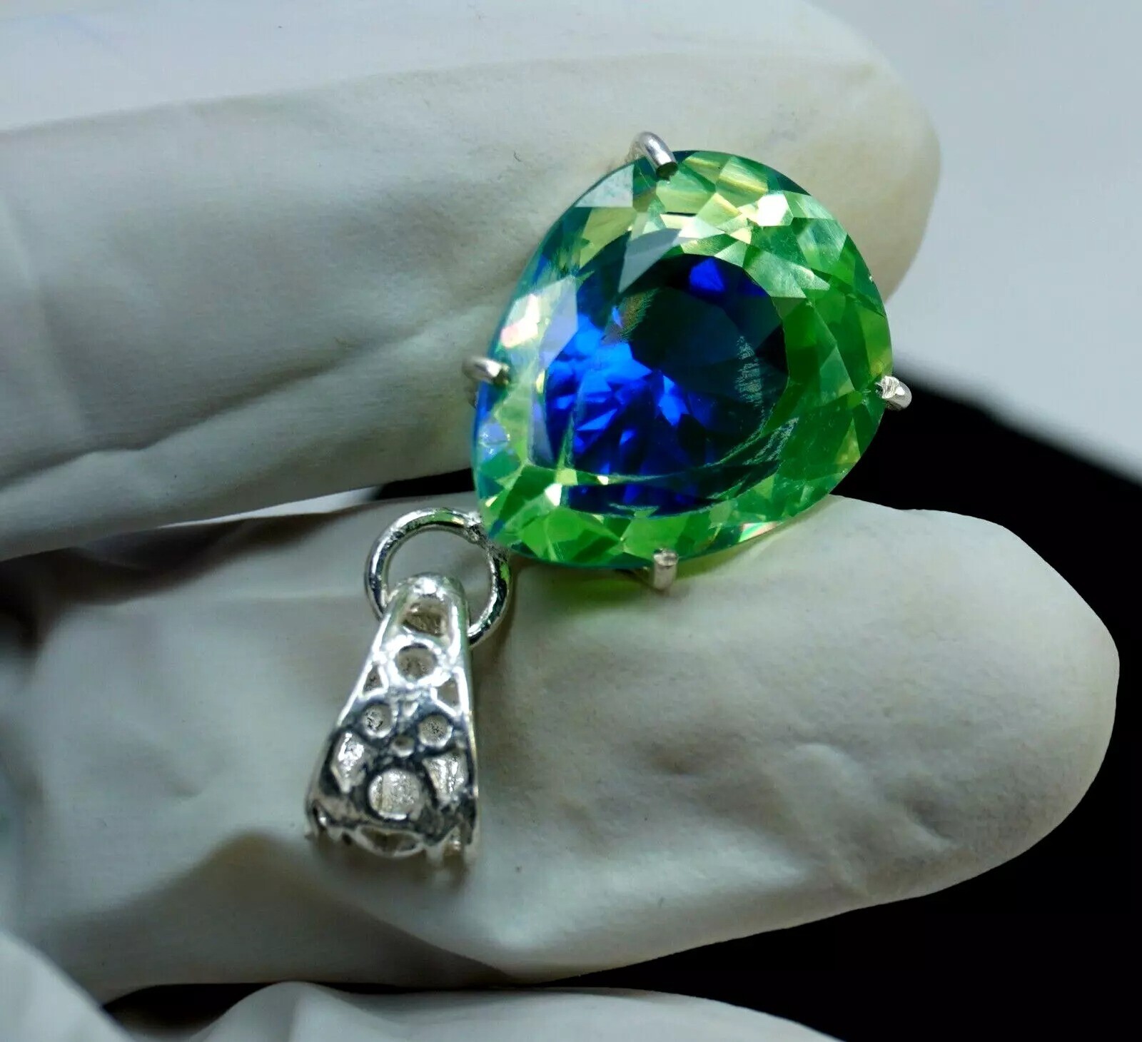 Natural Bi-Color Pitambari Sapphire Pear 35.30 Ct 925 Silver Pendant Unheated