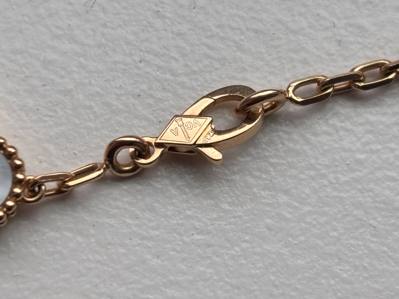 18K Yellow Gold 20 Clover Mother of Pearl Necklace