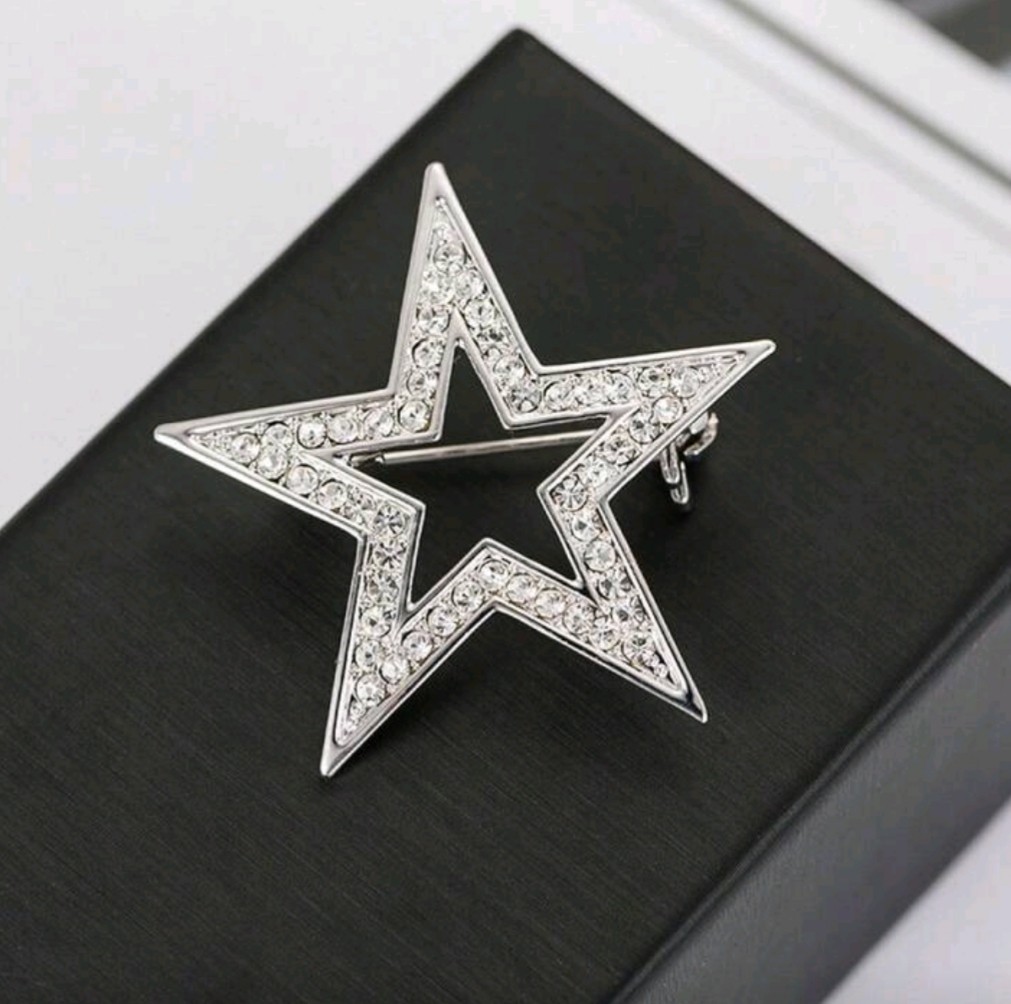 CLEAR RHINESTONE SILVER WHITE GOLD PLATED 5 POINT STAR PIN BROOCH CHRISTMAS GIFT