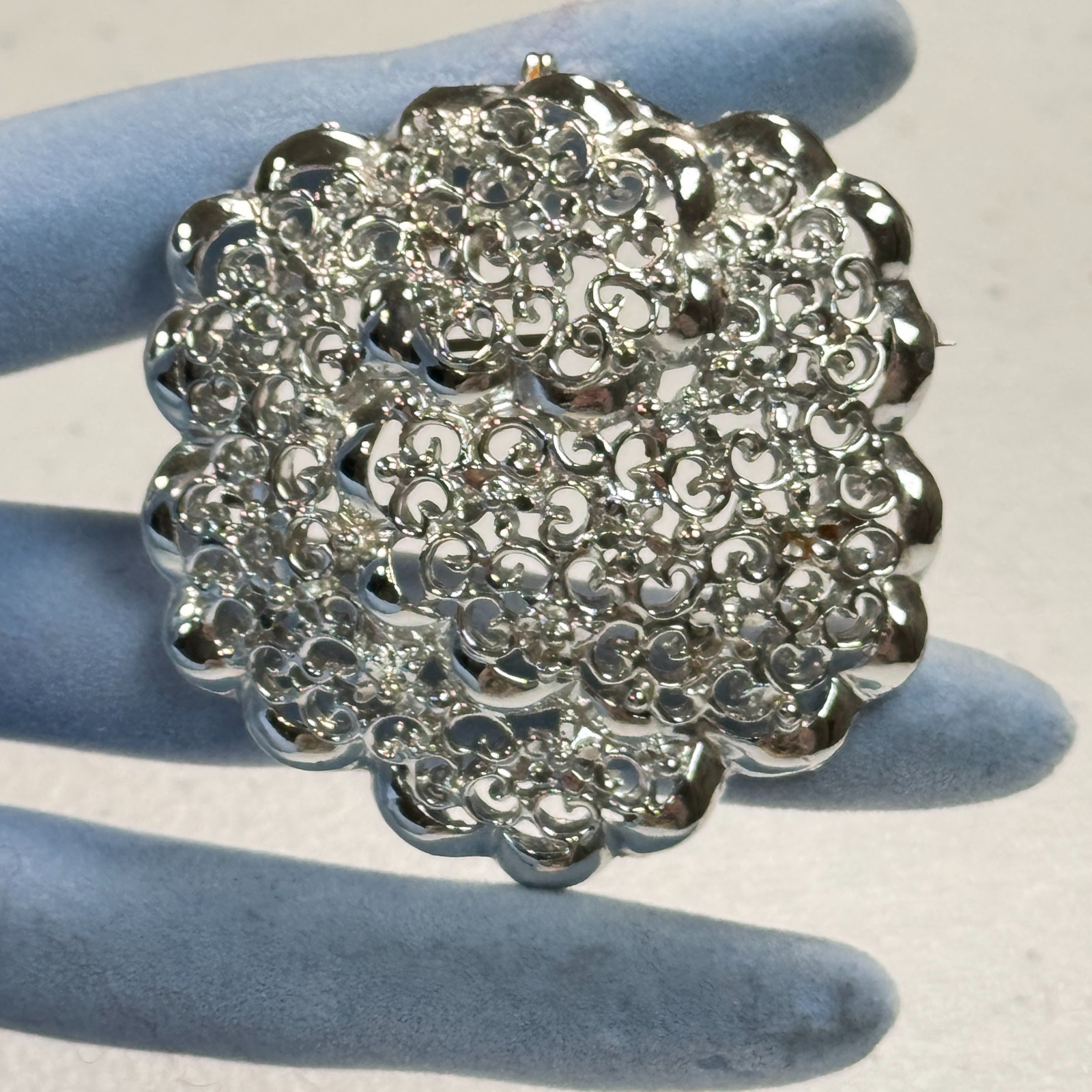 Vintage Silver Tone Filigree Round Brooch Openwork Scalloped Edge MCM Pin