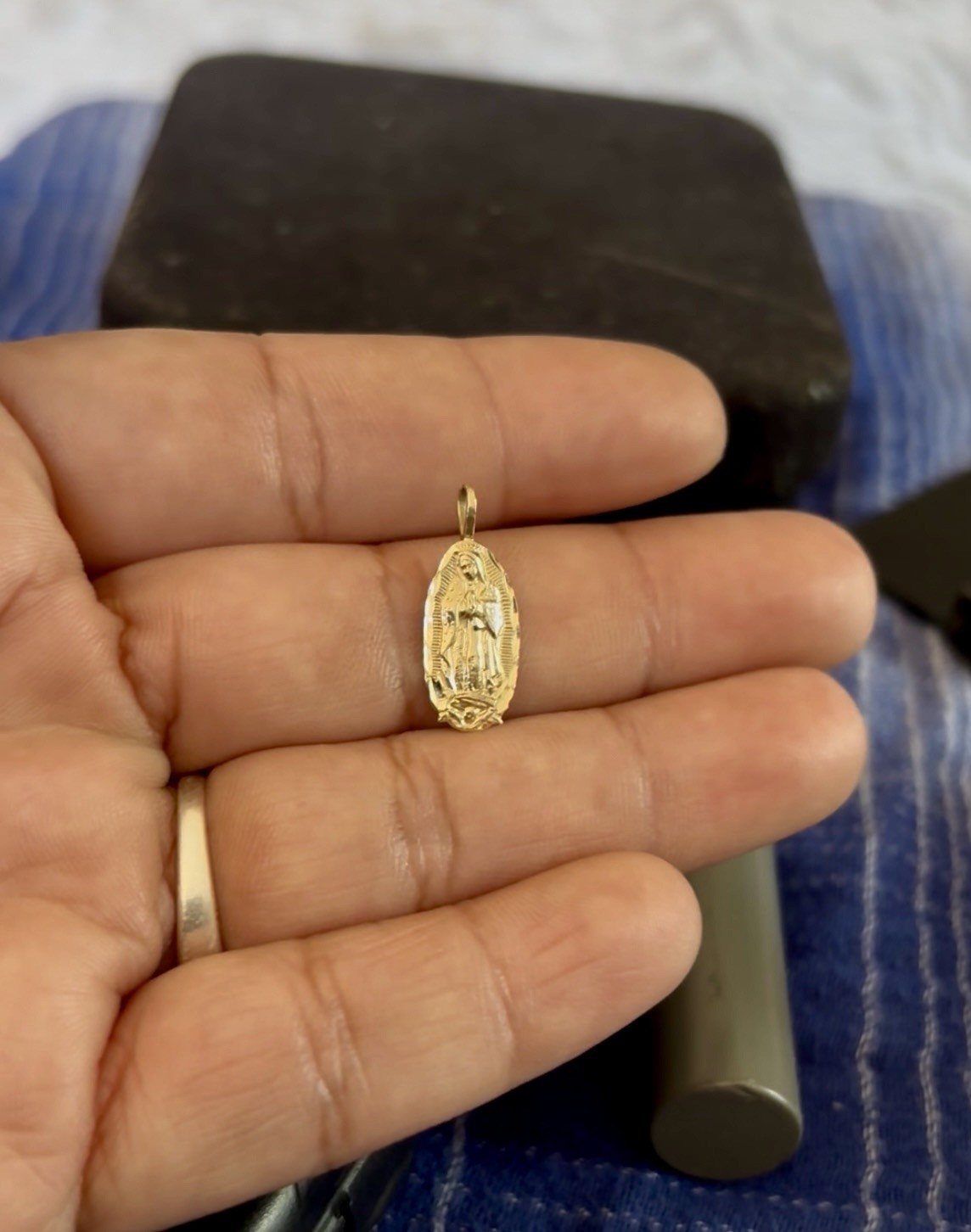14K Yellow Gold Religious Virgin Mary Guadalupe Pendant Charm For Necklace Chain