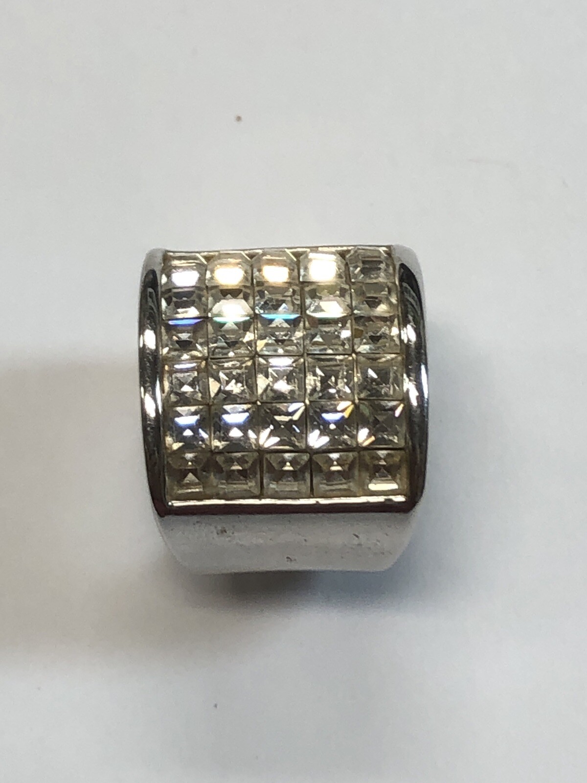 Silver Tone Invisible Setting Clear Rhinestone Ring Size 5 1/2