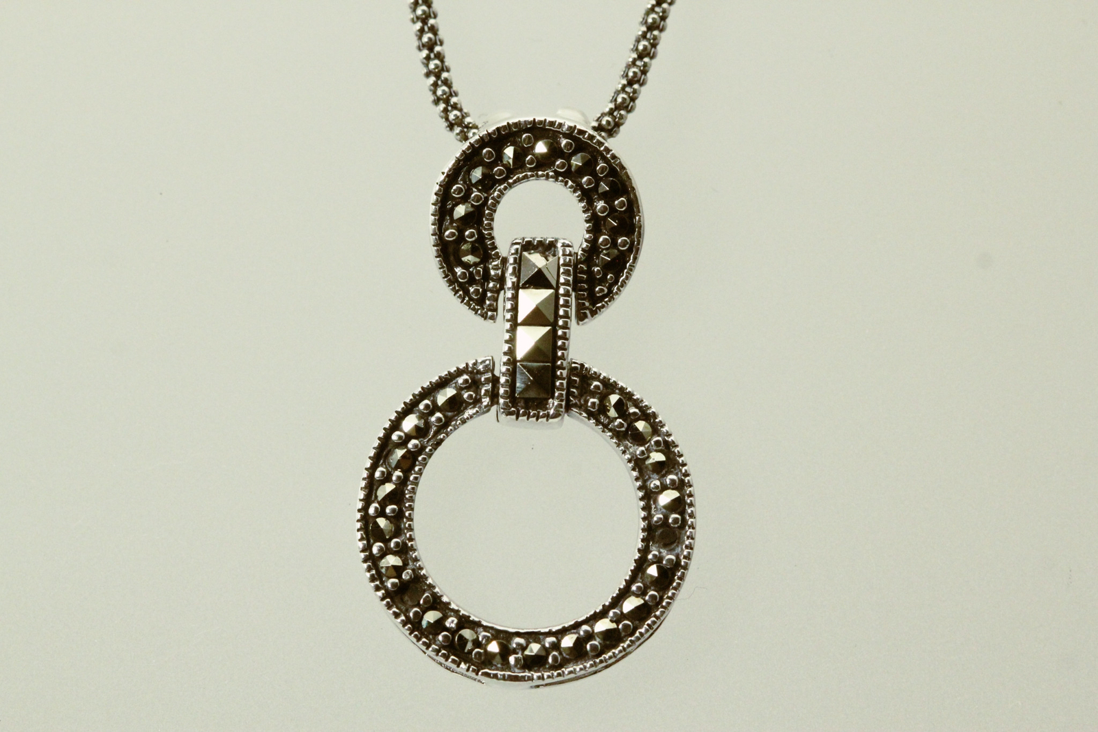 925 Sterling Silver Marcasite Pendant & Popcorn 18″ Long Chain 6.6 Grams NEC5533