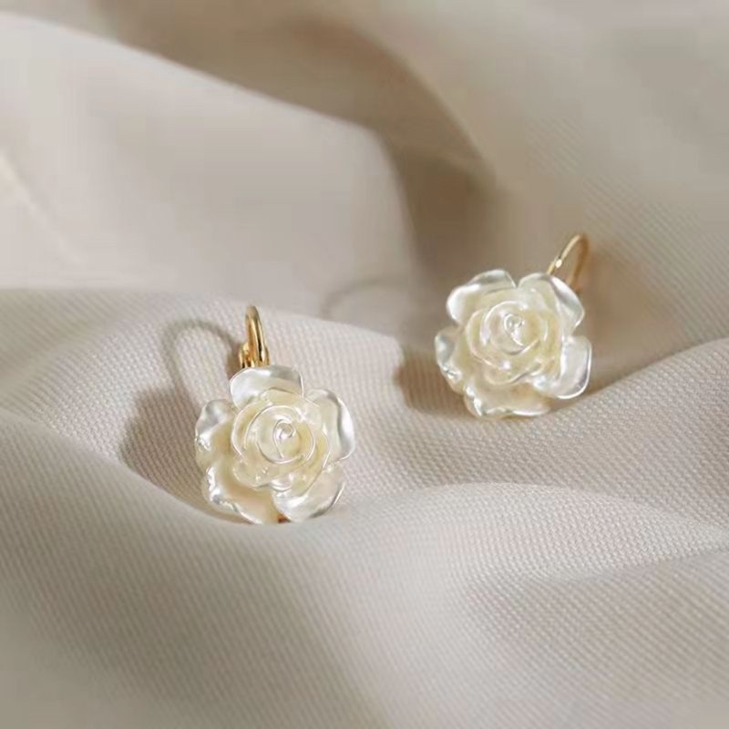 Chic Camellia Hoop Earring Pearl-Floral Studs Earring Statement Dangle Drop