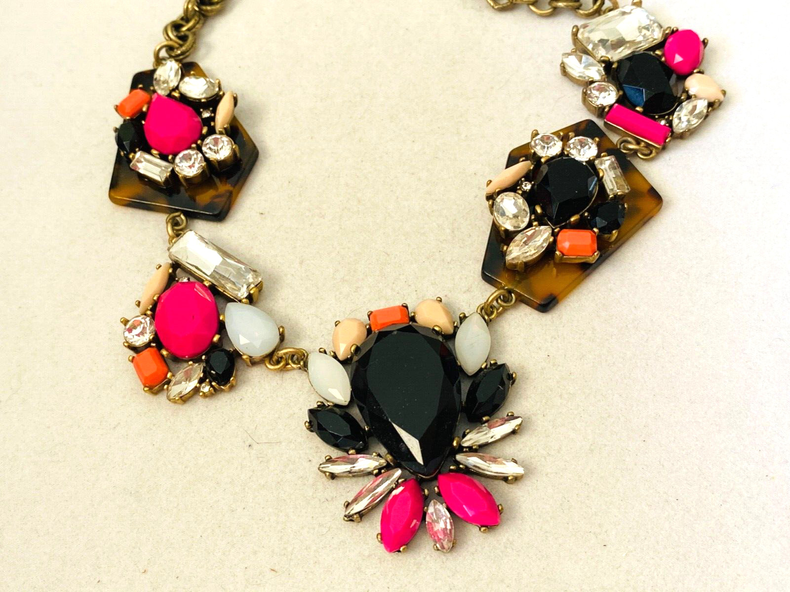 J. Crew Tortoise Print Lucite Neon Rhinestone Gold Tone Statement Necklace 21.5″