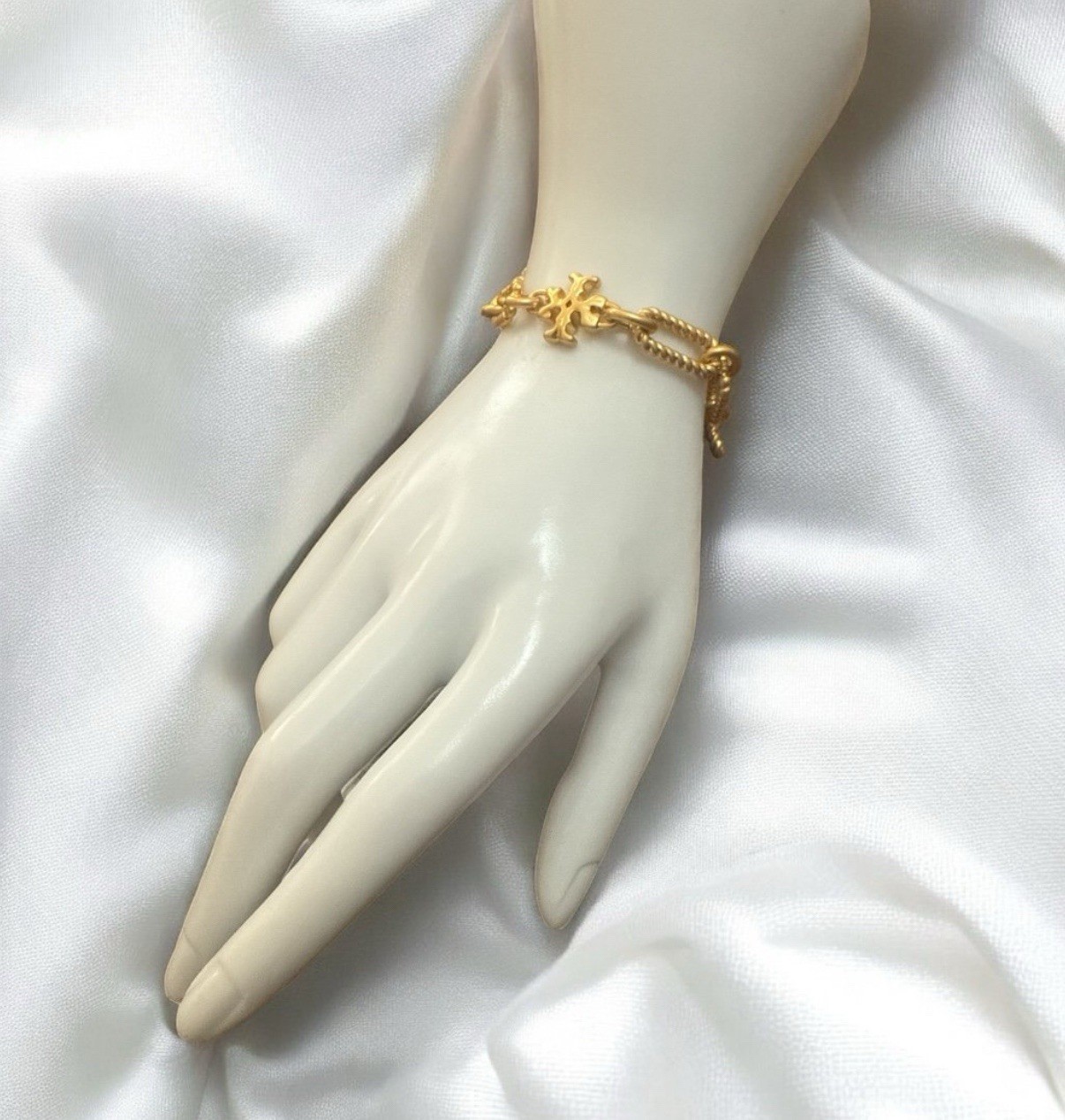 Tory Burch Roxanne Pave Bracelet in Gold Tone