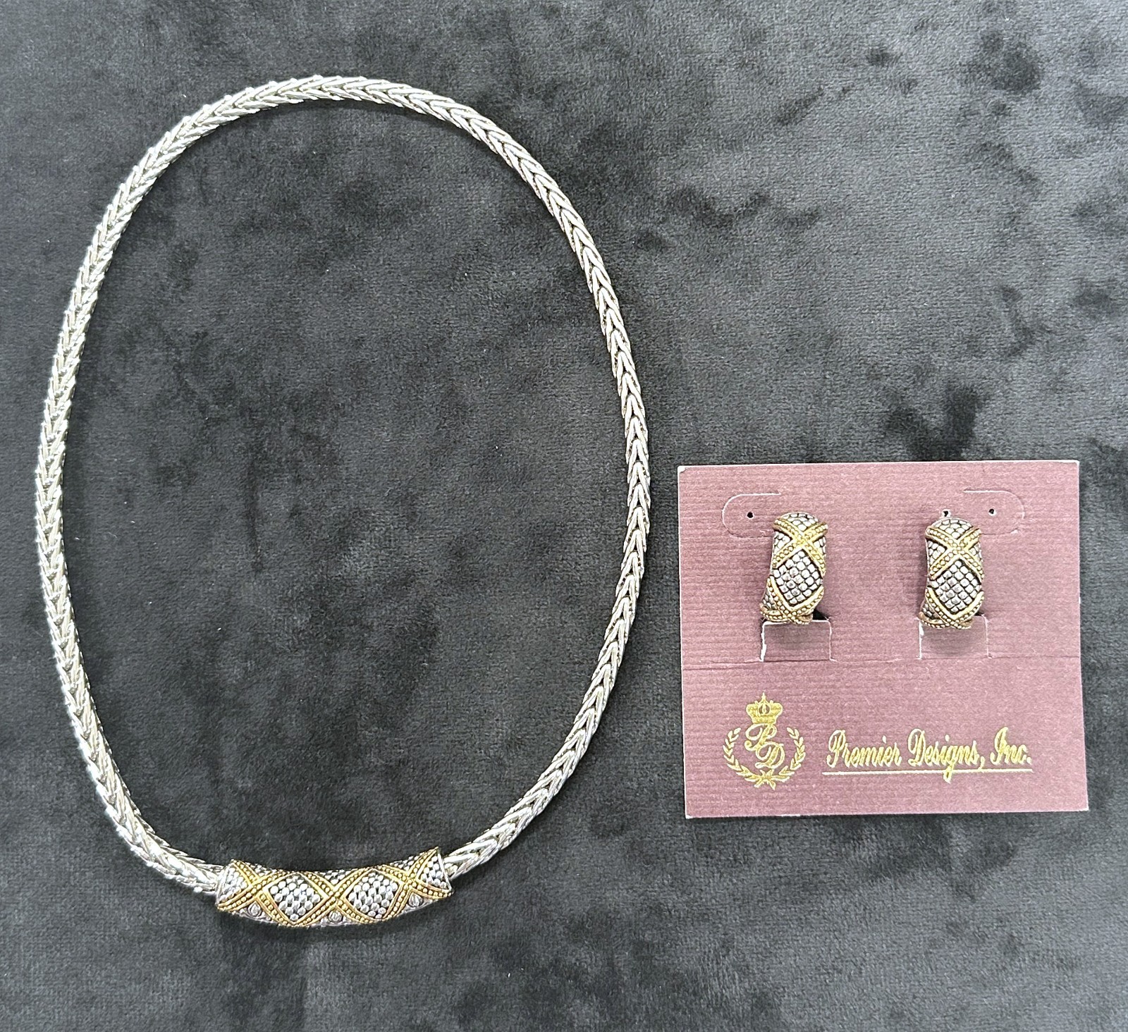 Premier Designs Criss Cross Two Tone Necklace Earrings Set Magnetic Close NWOT