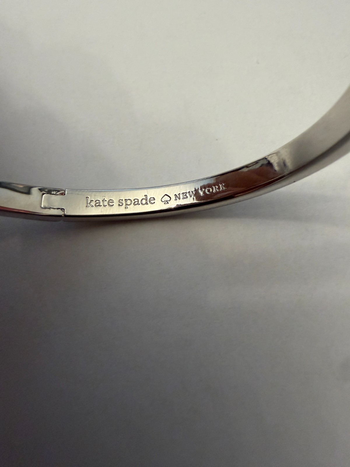 Kate Spade silver Tone Hinged Bangle Bracelets Spade Heart Motif 6.75″