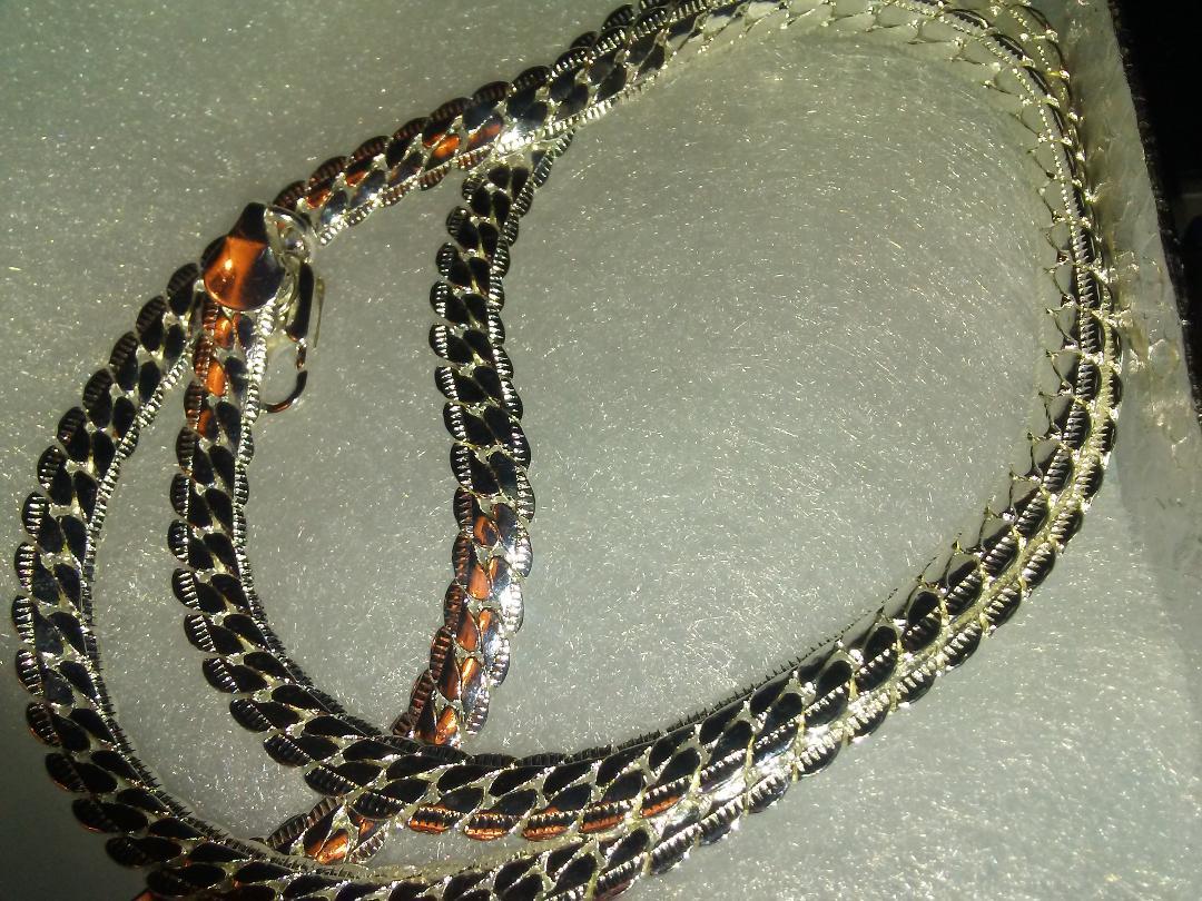 Embellished 20″ Silver 5 mm Flat Snake Chain, w/gift box