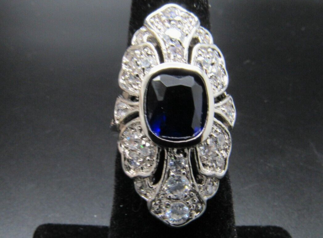 Nolan Miller MONTANA BLUE FACETED CRYSTAL Elongated Ring Size 5 $89