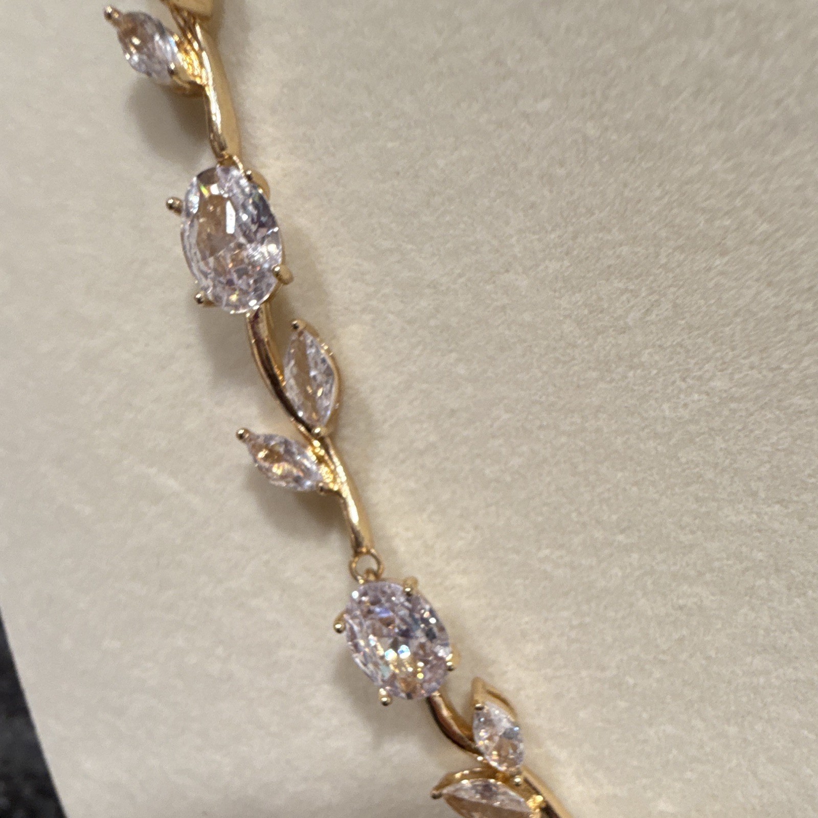 Signed Gold Plated Tennis Necklace Crystal Oval/Marquise Round Link