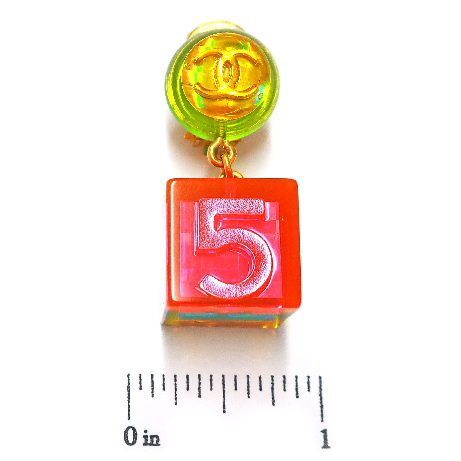 CHANEL Gold Plated Plastic CC Logos Cube Swing Vintage Earrings #1268c Rise-on
