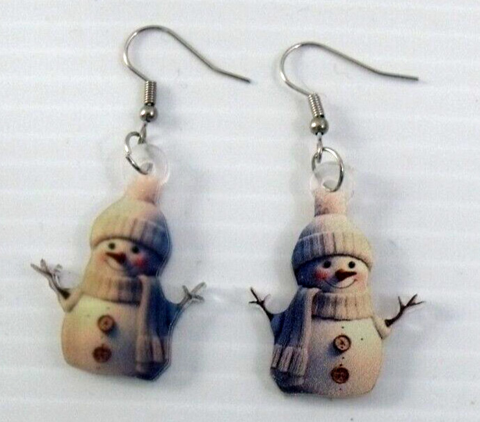 Snowman Earrings Womens Christmas Winter Jewelry Flat 3D Pom Pom Hat New
