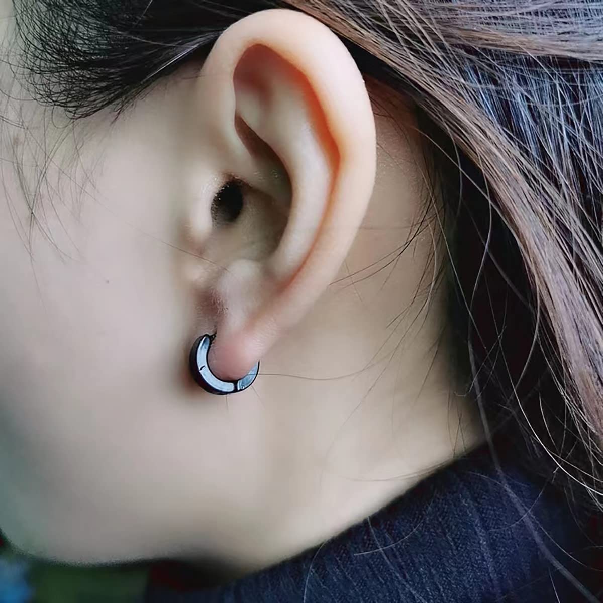 Stainless Steel Hoop Earrings for Women Men Minimalist Huggie Earrings Gold Silv