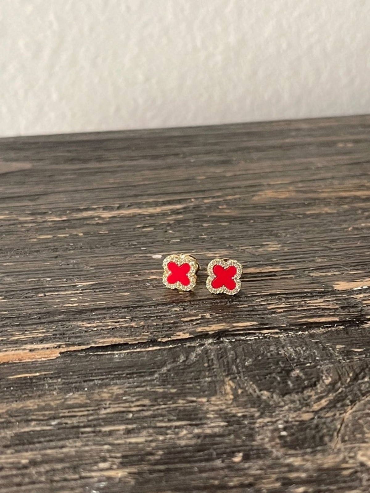 Beautiful Clover CZ Red Stud Earrings in Quality Laminated Gold