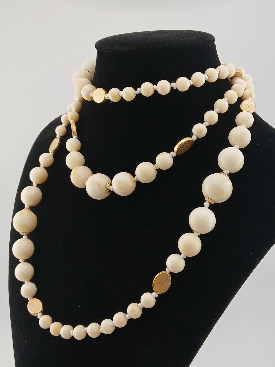 TALBOTS 48 in Multi Size Knotted Beige beads Gold Tone Accents Necklace