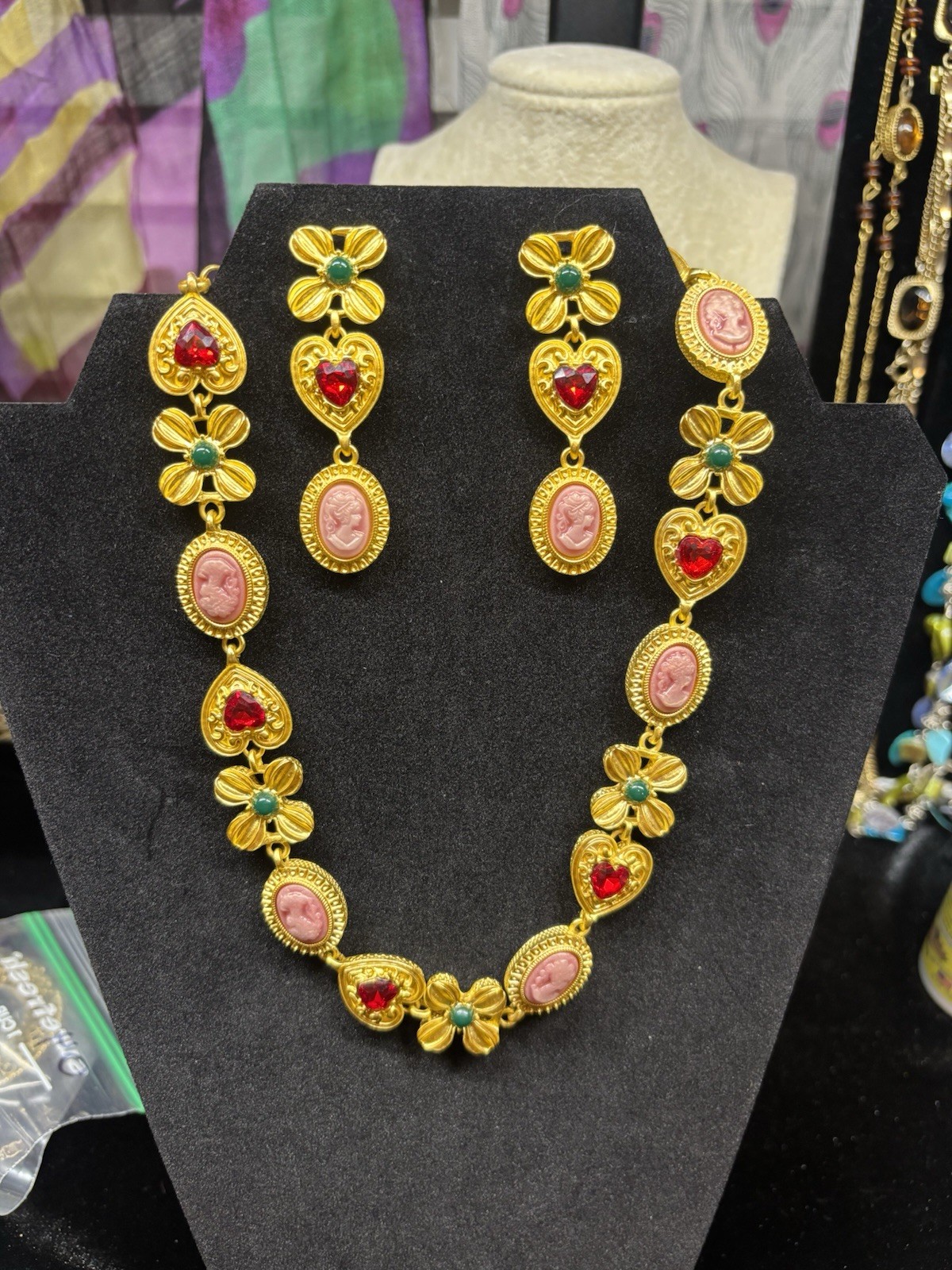 Matte Gold Tone Pink Cameo Jewelry Set Heart Flower Red Rhinestones Retro Vibe