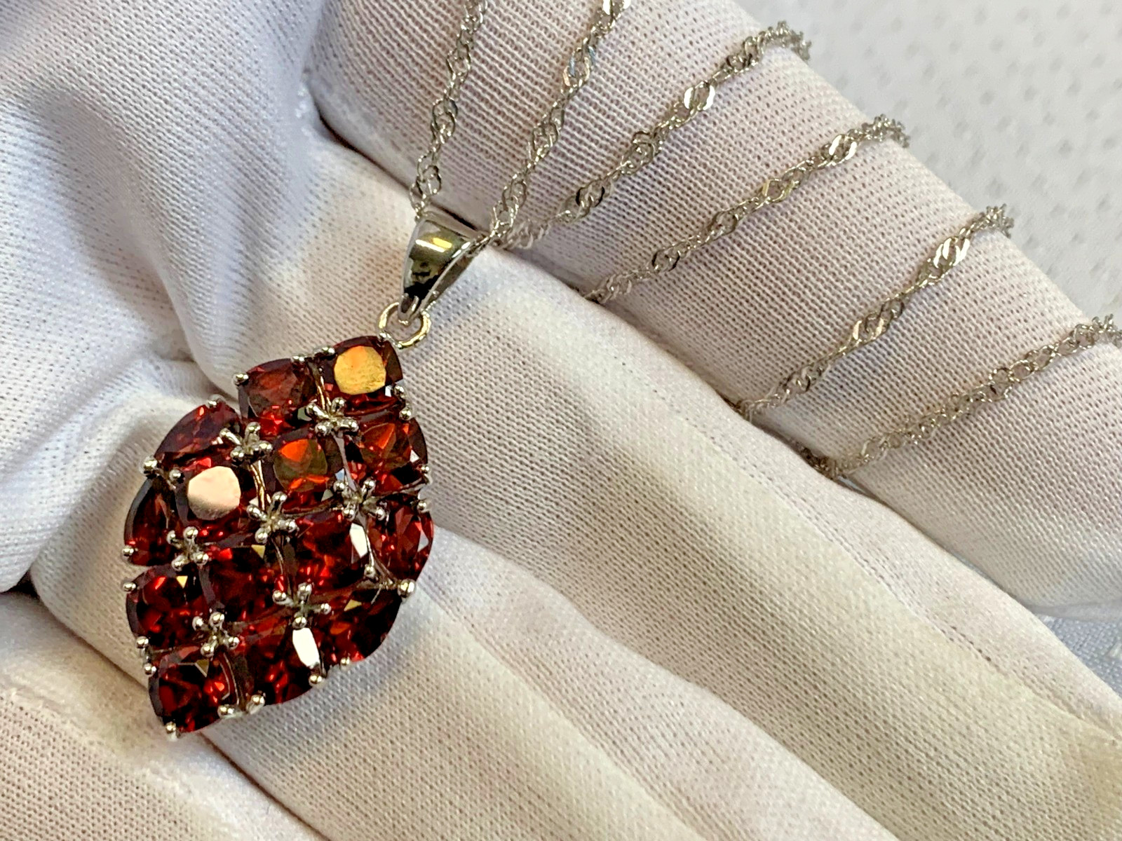 Sterling Silver Necklace 7g Fine Jewelry 19.5″ Chain Garnet Look Stones *READ*