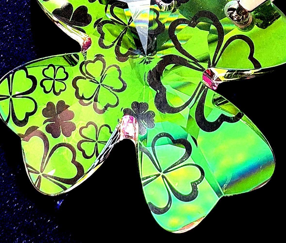 Clover Crystal Pendant Necklace- Vitrail Green Preciosa Bohemian Crystal