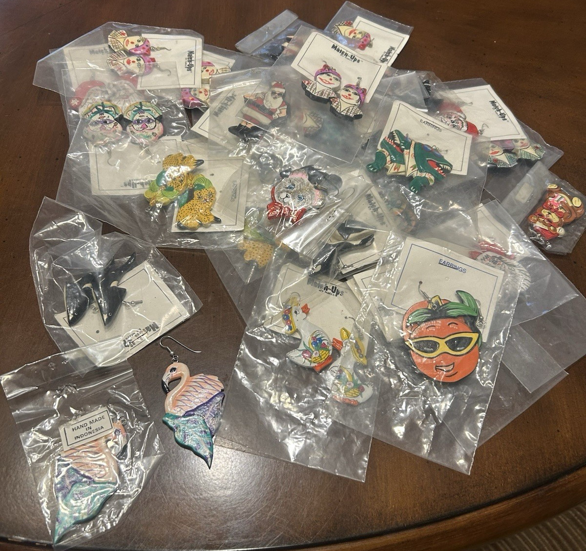 32 pairs of Hand painted Wood Novelty Dangle Earrings Lot, Animals, Christmas