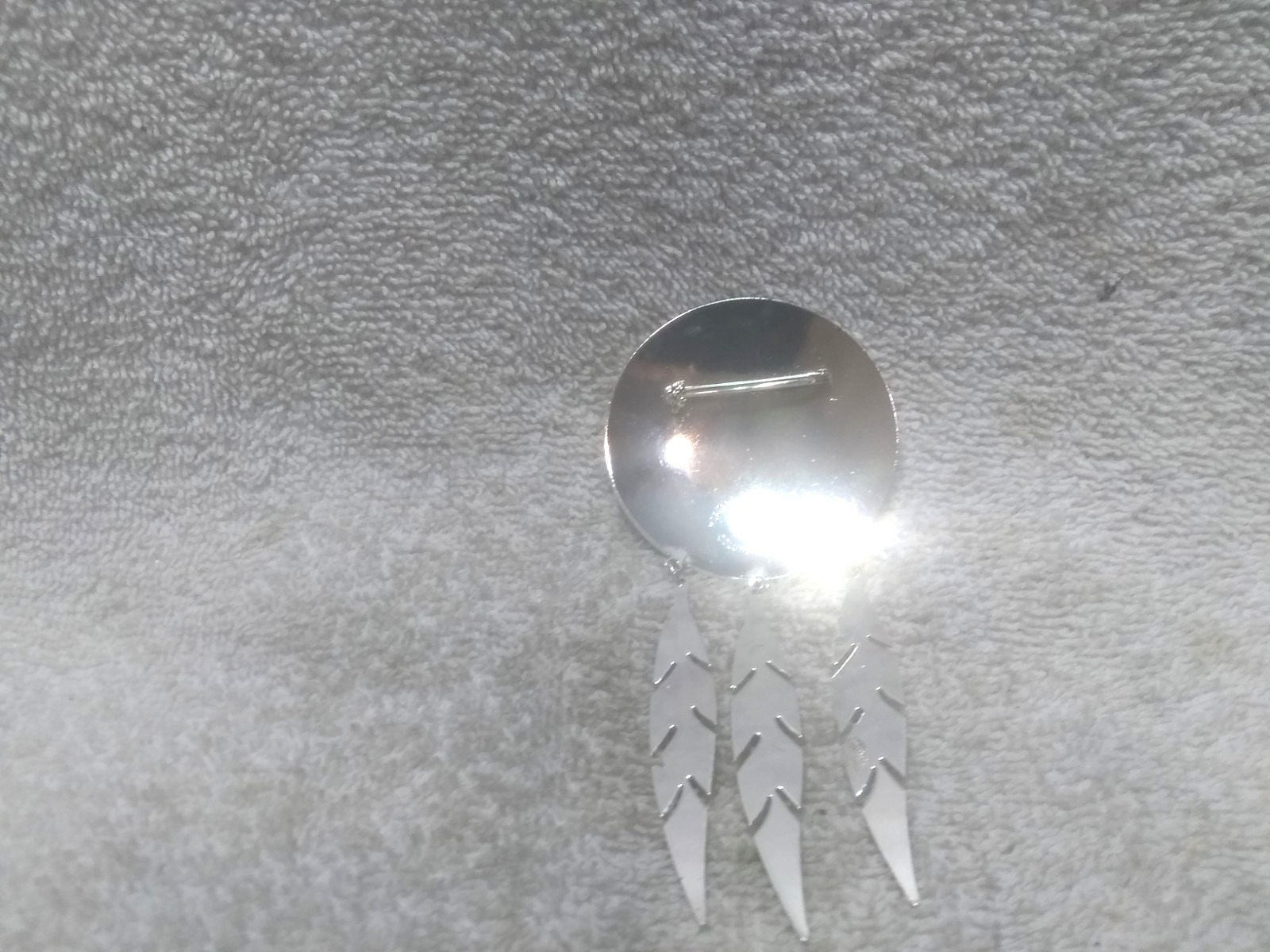 Montana Silversmiths Serling Silver Plate Broch Pin Silver Dangle Fathers Great