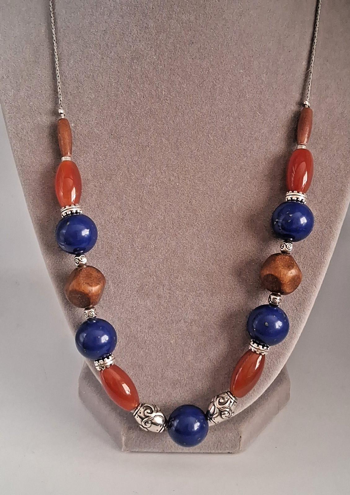 NWT Brighton SOL Carnelian, Blue Lapis Wood Beaded Silver Plated Necklace 18-30″