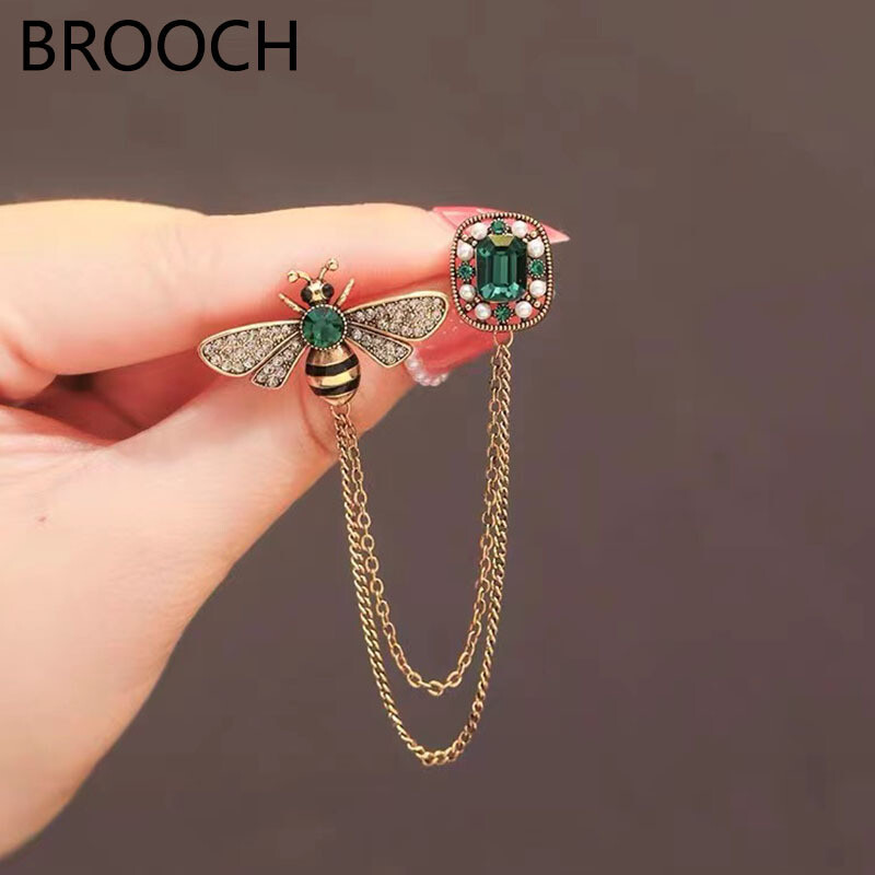 2PCS Vintage bee chain brooch, women clothing accessories pins jewelry