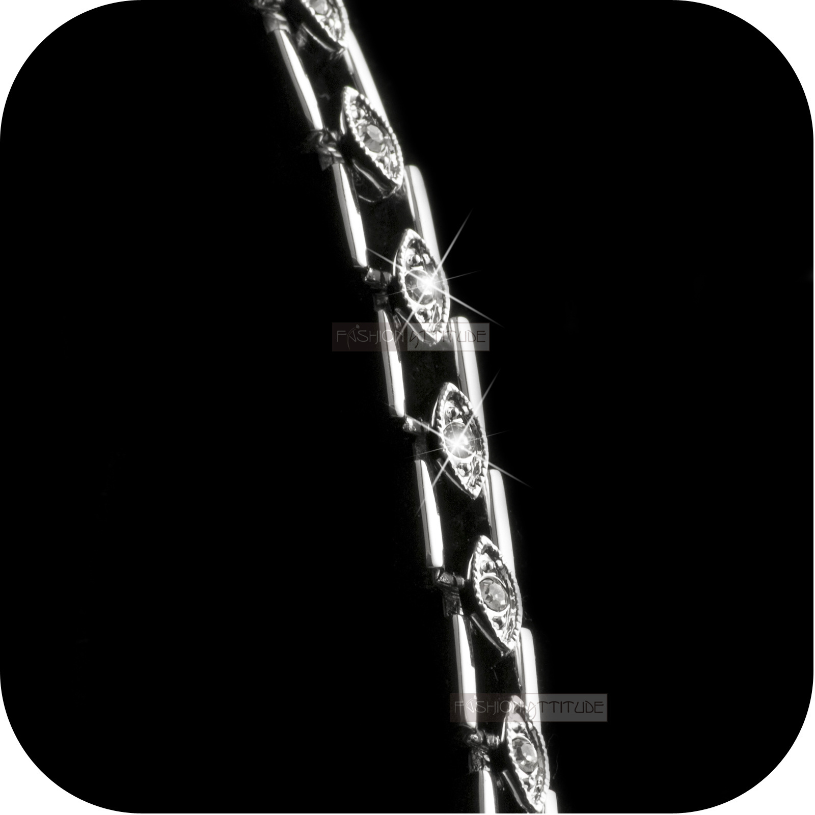 18K WHITE GOLD SIMULATED DIAMOND PENDANT WEDDING PARTY NECKLACE LUXURY AMAZING