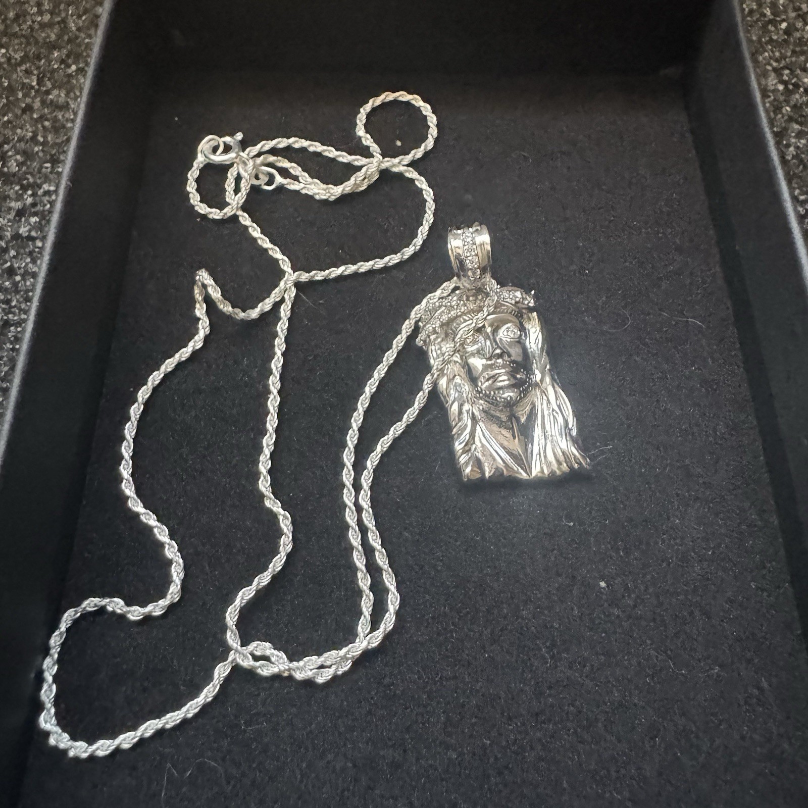925 Silver Jesus Pendant Necklace Rope Chain 0.16 CTW VVS1 Mossanite