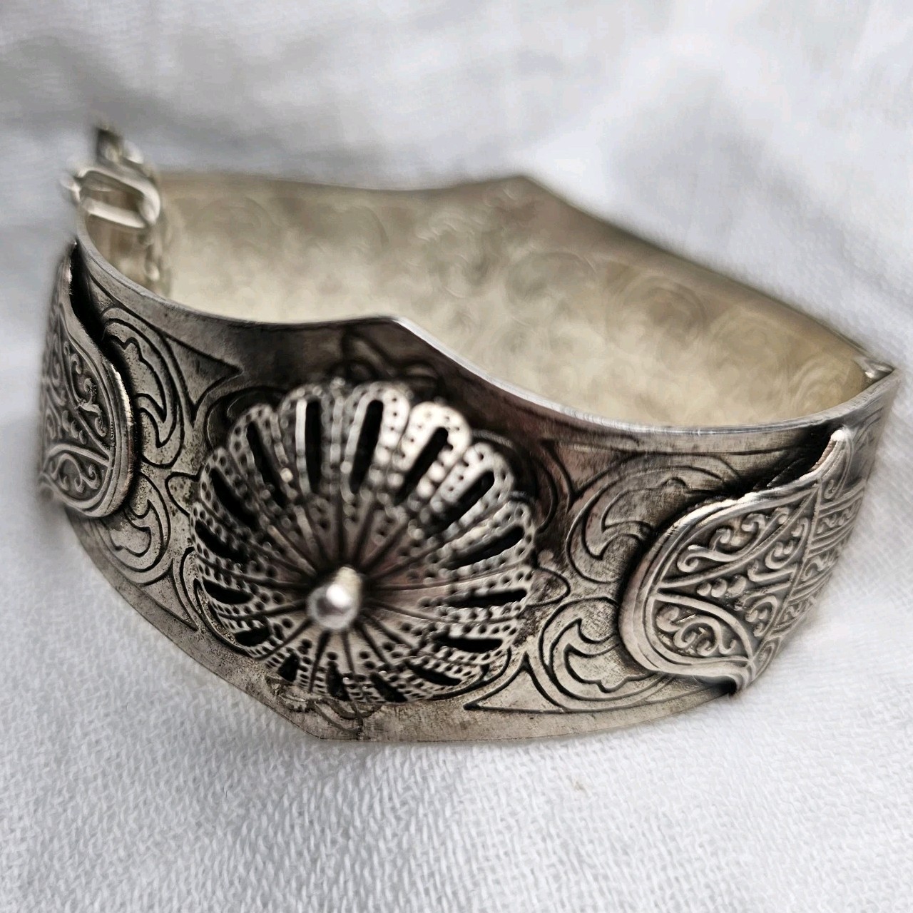 Berber Tuareg Camel Hamsa Hand Fatima Hinged Bracelet India 2.5″