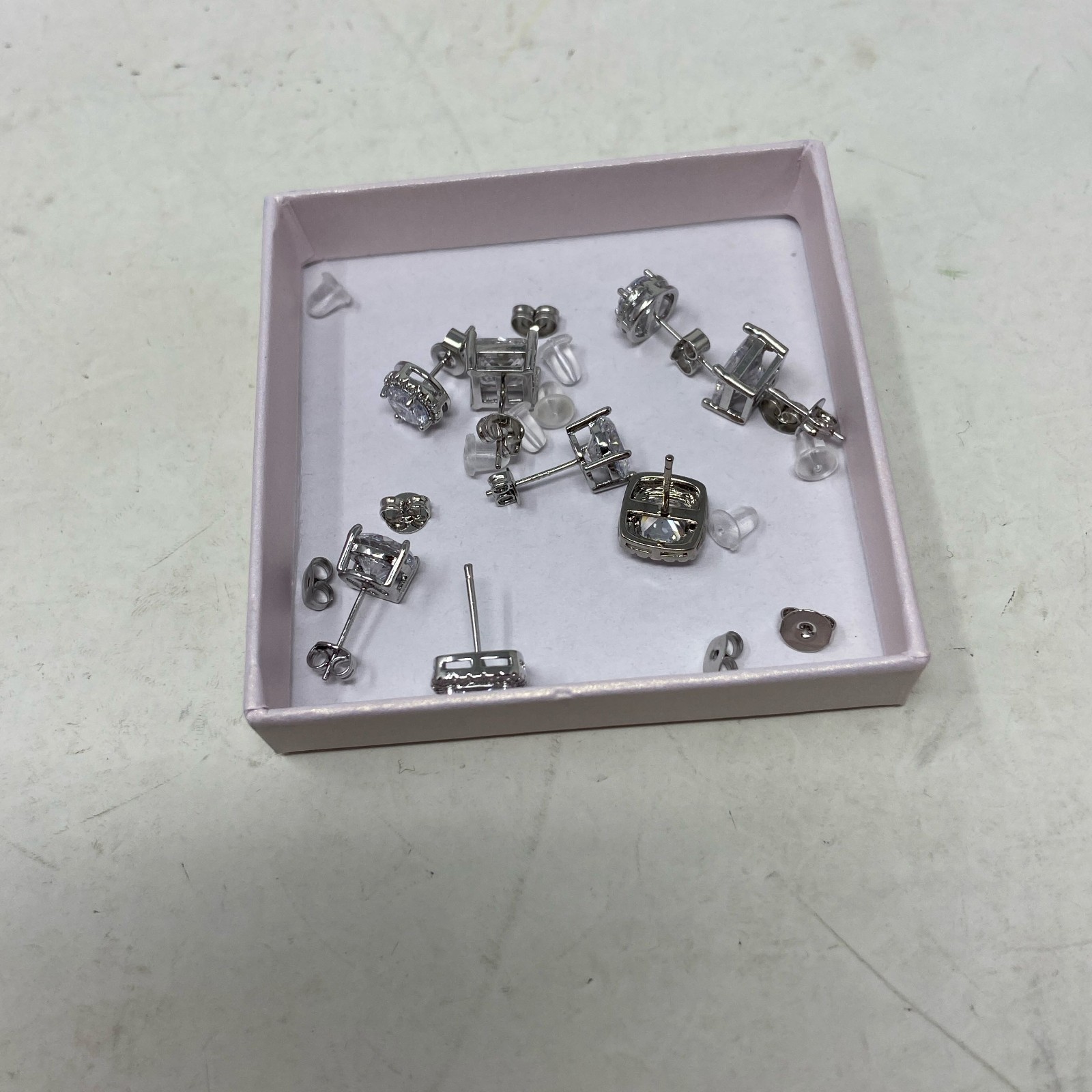 Milacolato 8-Pair Silver CZ Halo Stud Earring Set, 3/5/7mm